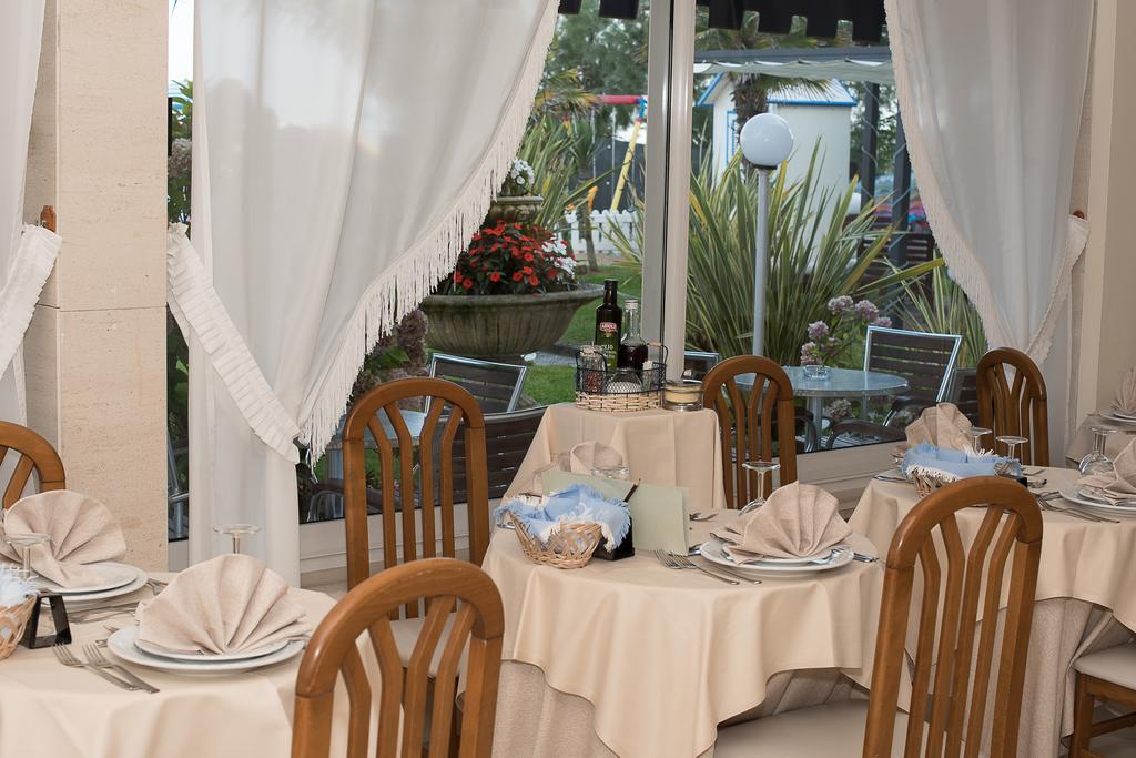 Hotel Conchiglia Lido di Jesolo Exterior photo