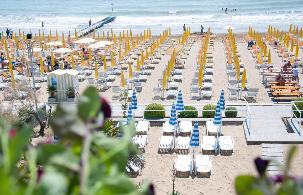 Hotel Conchiglia Lido di Jesolo Exterior photo