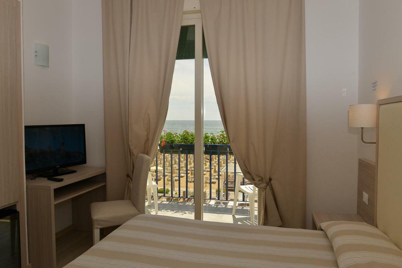 Hotel Conchiglia Lido di Jesolo Exterior photo